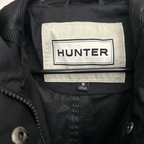 Hunter Rain Jacket - Picture 3 of 5
